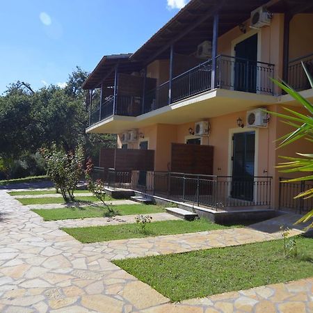 Krystallia Apartments Dassia  Luaran gambar